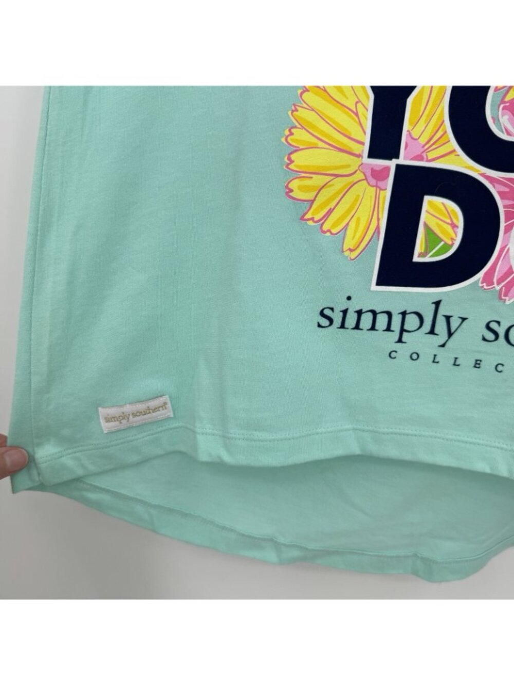 Simply Southern Women's Graphic Tank size S Small NEW Blue Love All That You Do - Picture 3 of 5